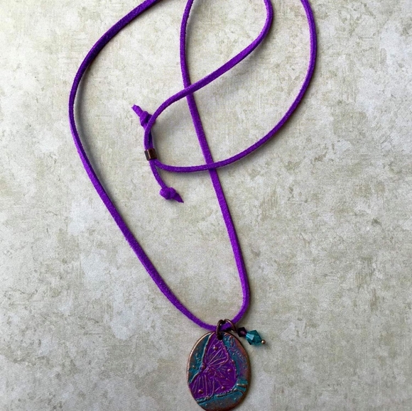 🦋HAND-CRAFTED NECKLACE - Picture 1 of 5